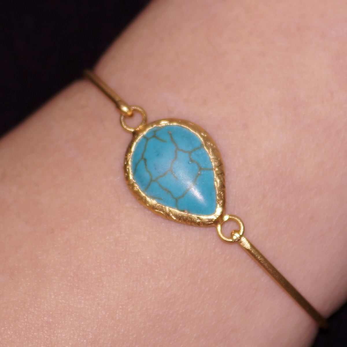 Turquoise Natural Stone Drop Model Matte Gold Plated Bracelet