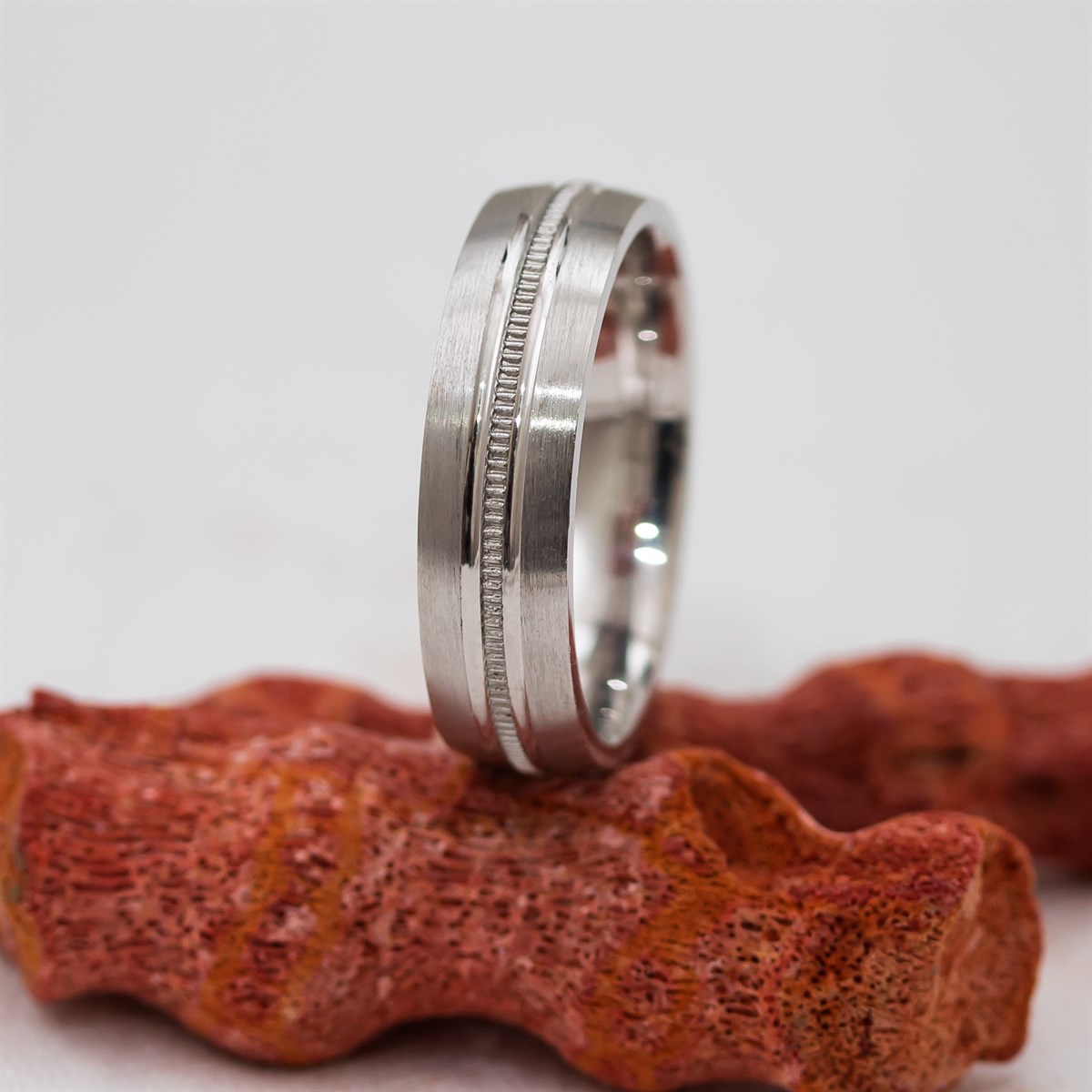 Rhodiumed Unisex Silver Wedding Ring with Serrated Middle