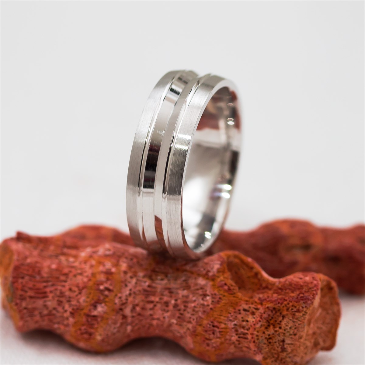 Rhodium Brose Patterned Unisex Silver Wedding Ring