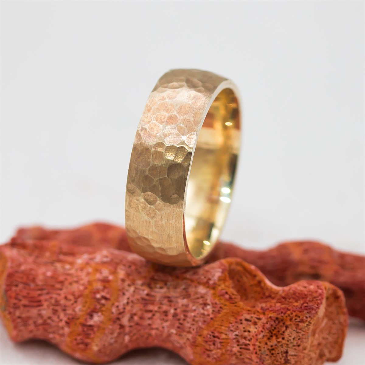 Rose Color Center Patterned Unisex Silver Wedding Ring