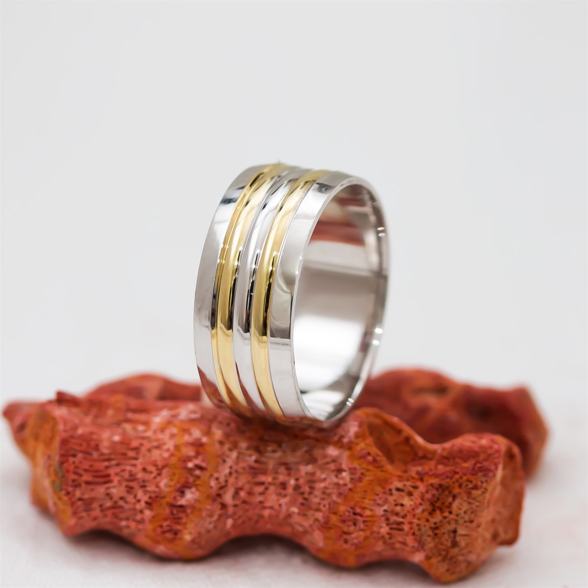 Unisex Silver Wedding Ring With Gold Color Stripe
