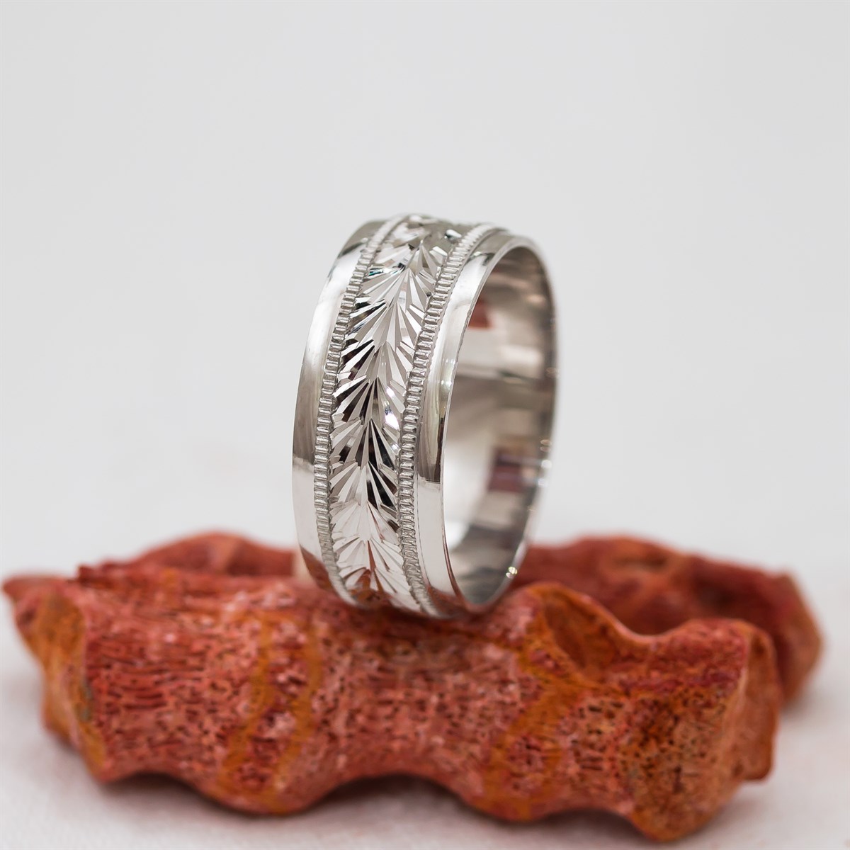 Unisex Sterling Silver Wedding Ring With Rhodium In The Middle