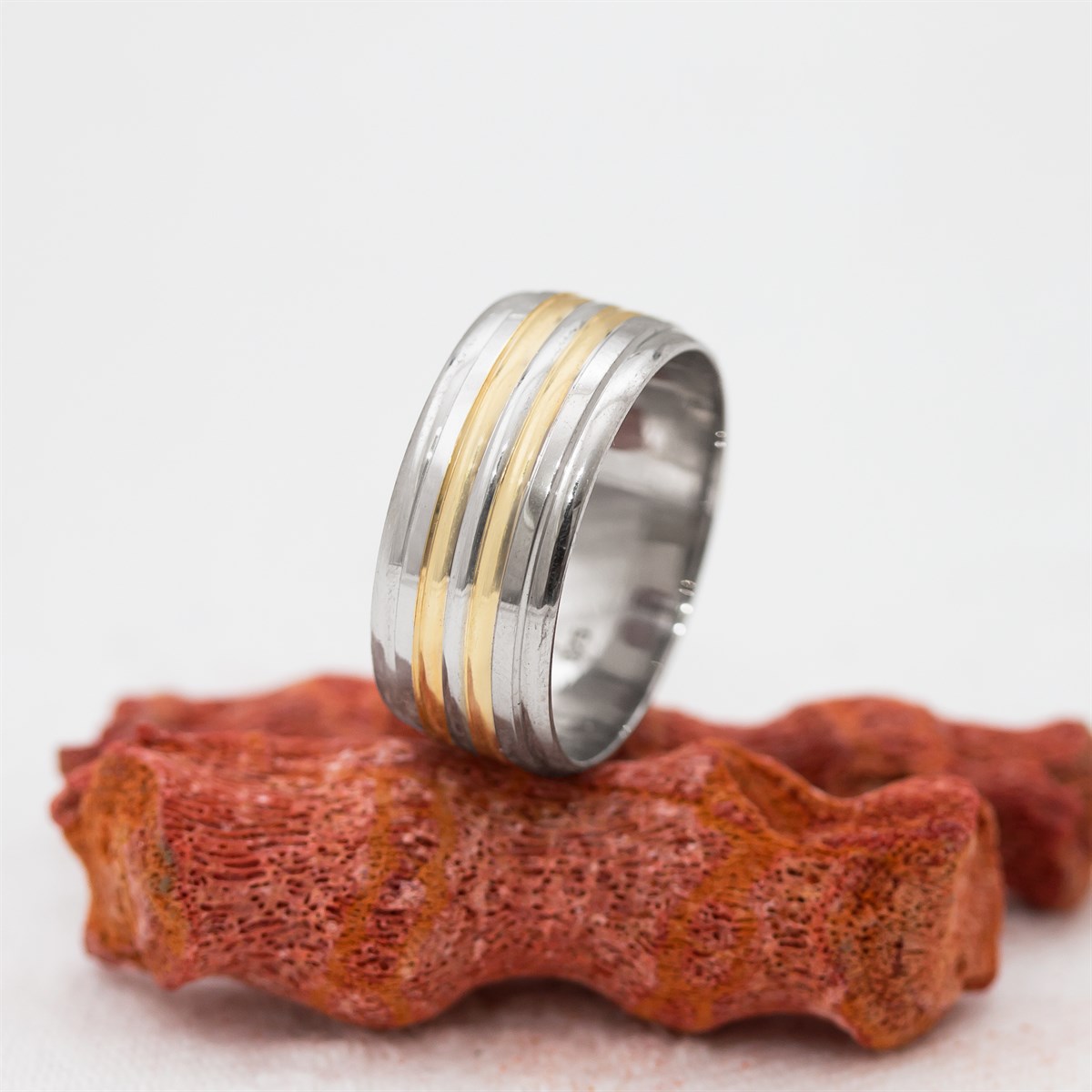 Seven Stripe Unisex Silver Wedding Ring with Gold Color Transition