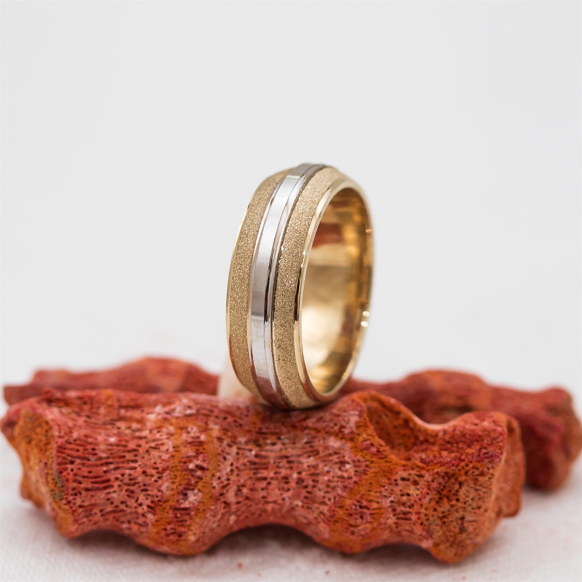 Unisex Sterling Silver Wedding Ring with Serrated Edges Gold Color