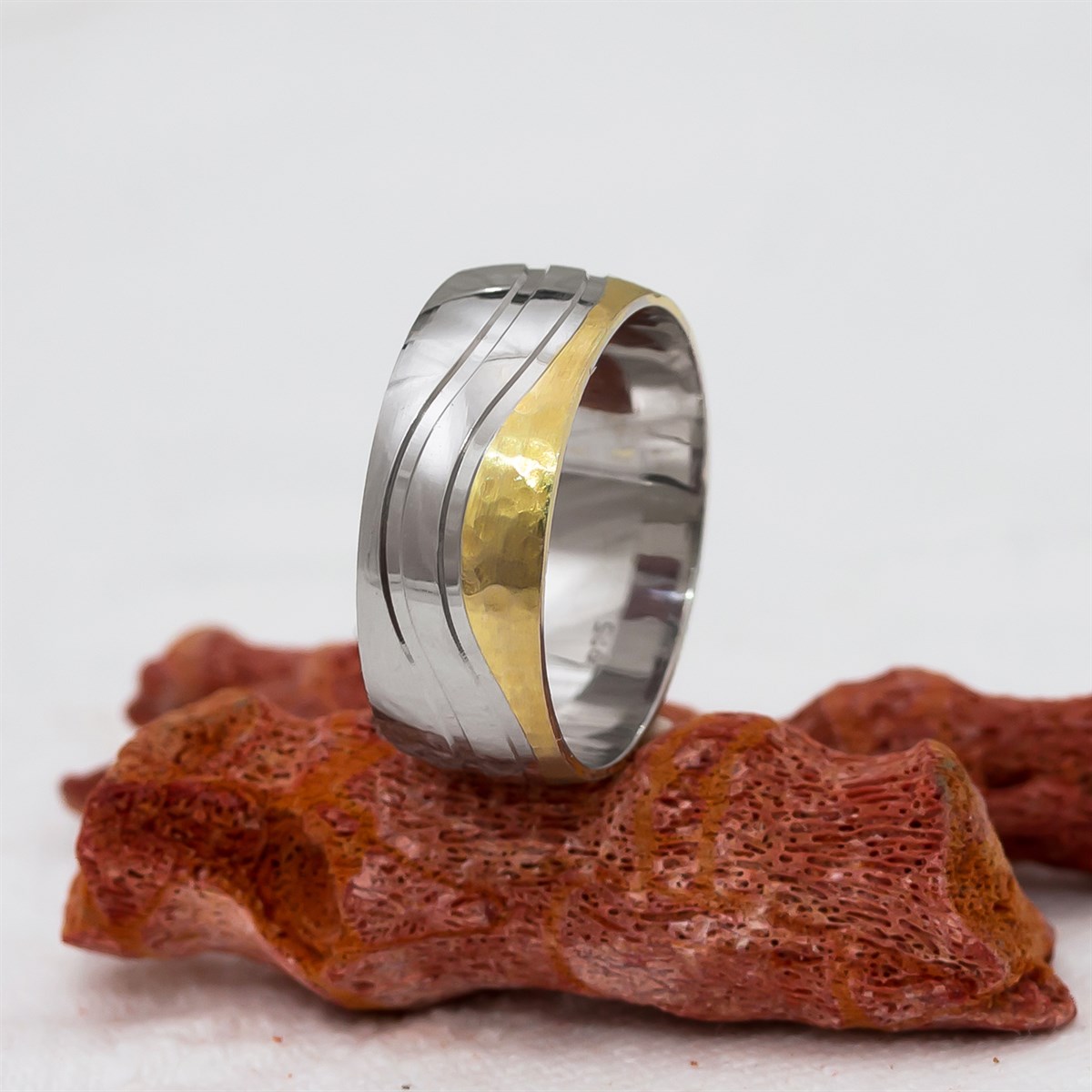 Waterway Patterned Gold Color Transition Unisex Silver Wedding Ring