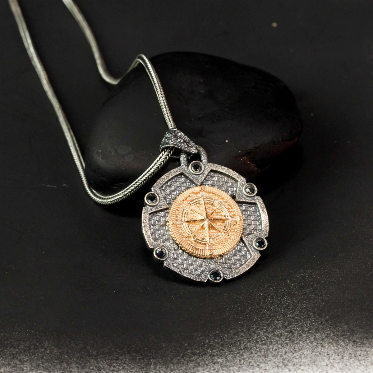 Special Design Vintage Dimmed Compass Men's Sterling Silver Necklace