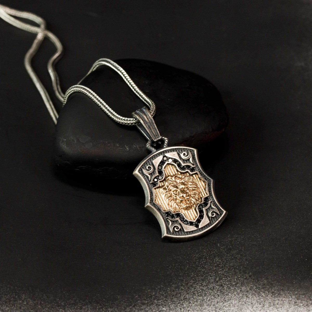 Special Design Vintage Blackened Men's Silver Lion Necklace