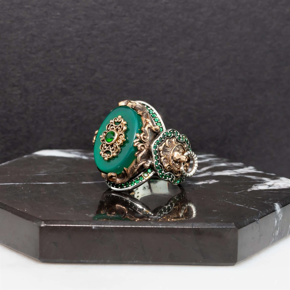 Green Agate Stone Motif Sterling Silver Men's Ring