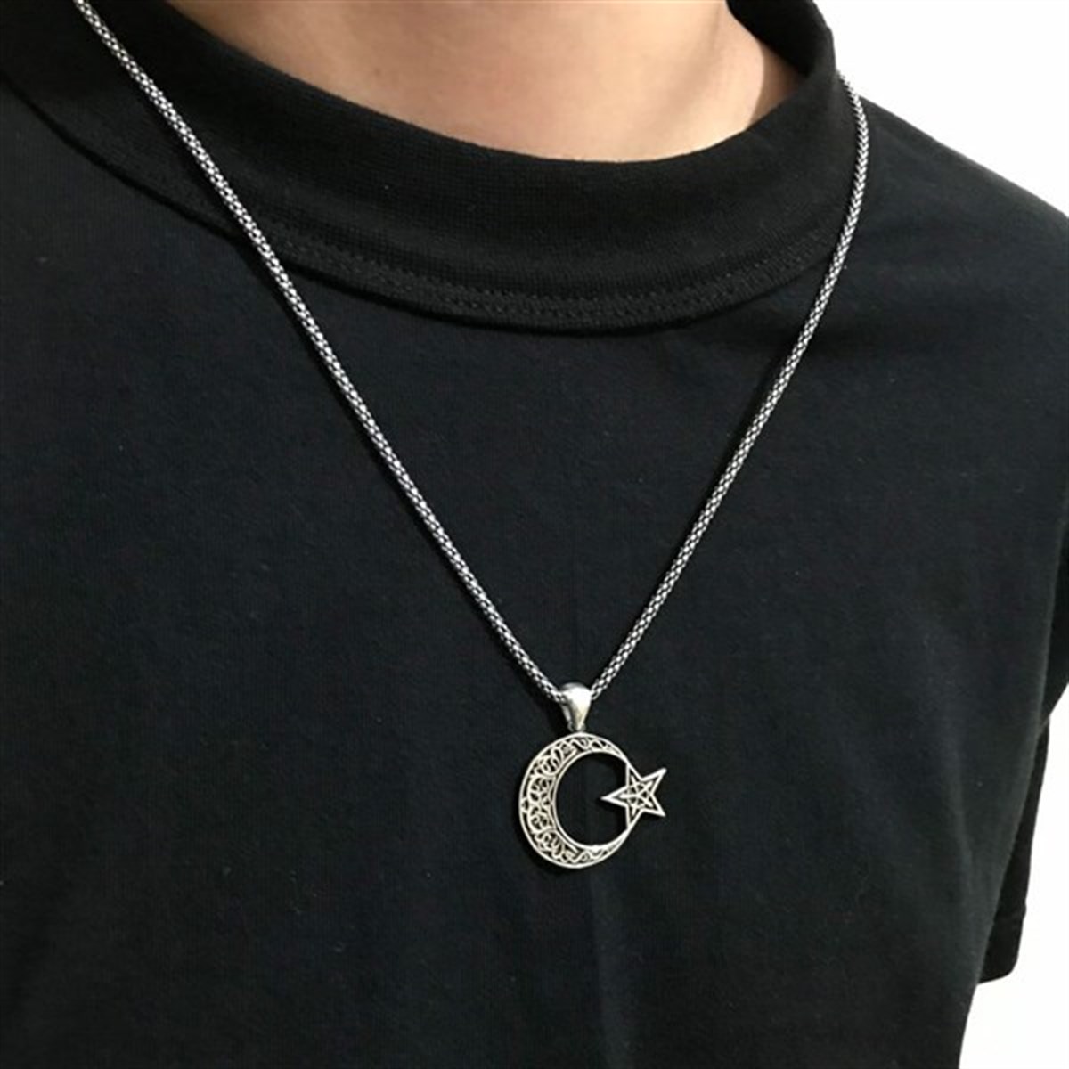 Embroidered Crescent and Star Silver Men's Necklace