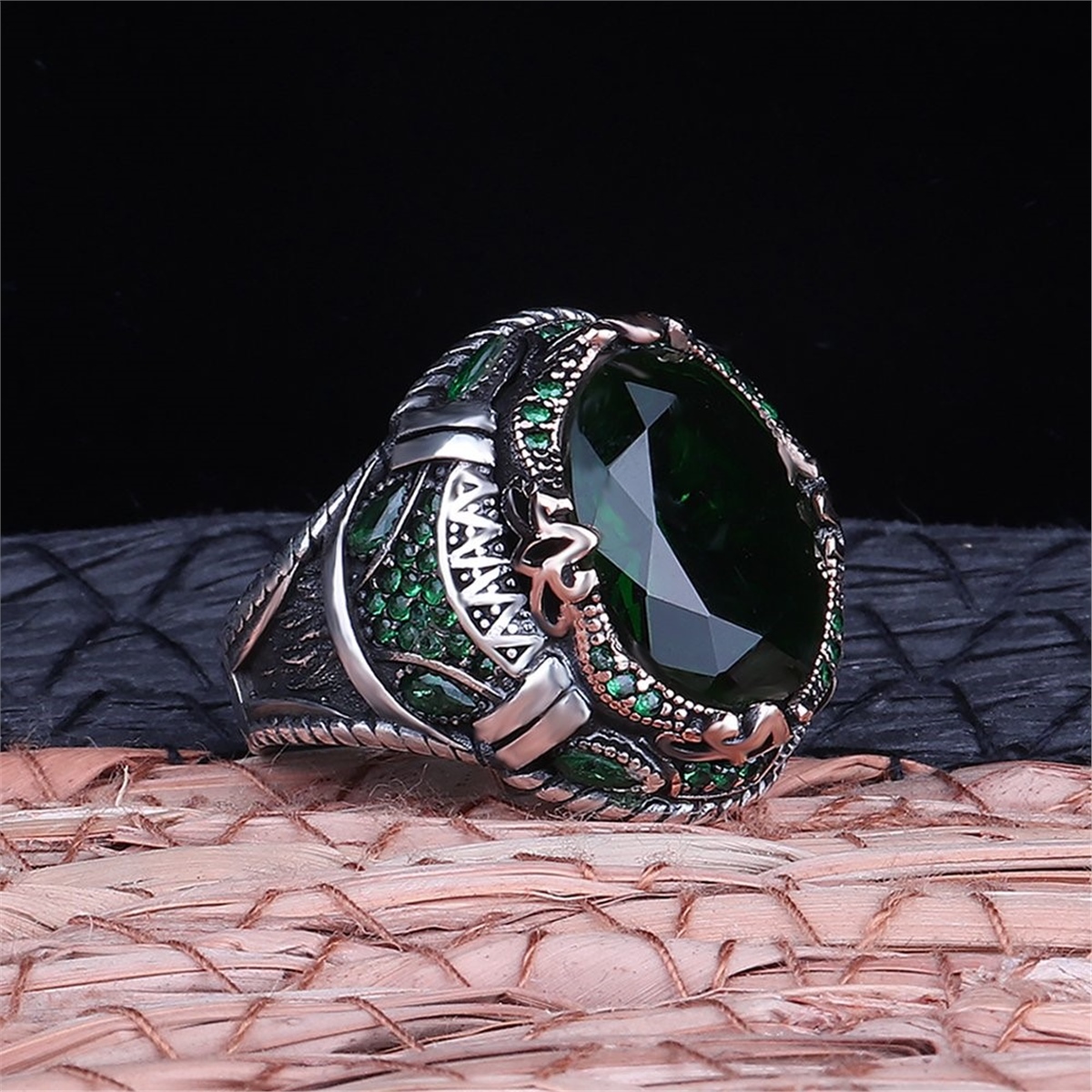 925 Sterling Silver Ring With Green Zircon Stone