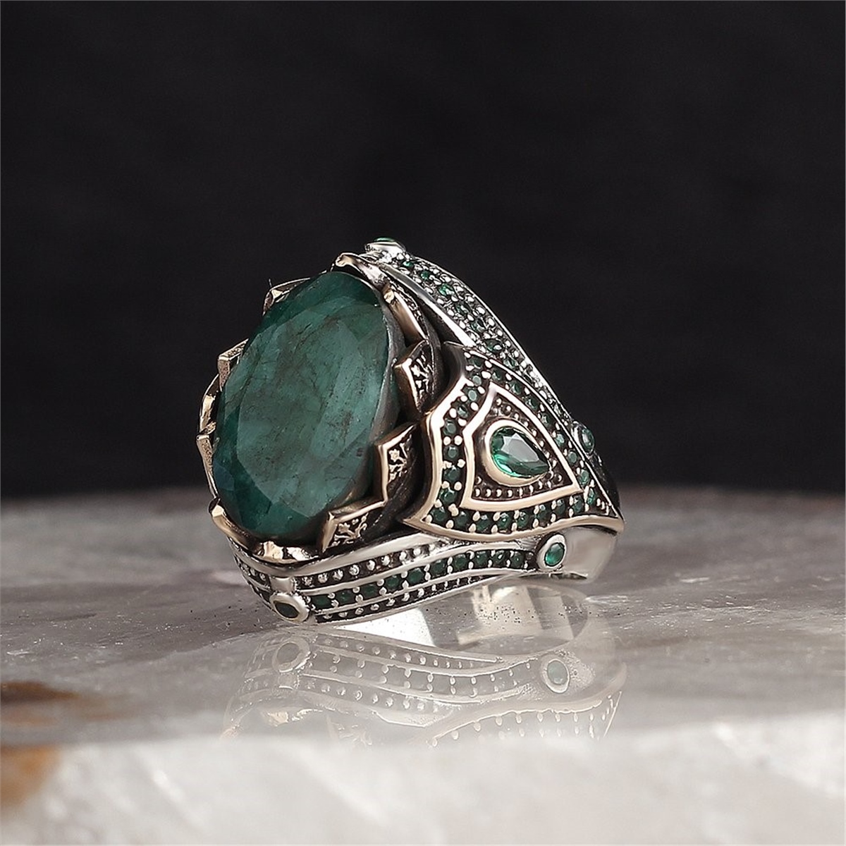 Semi Precious Emerald Stone 925 Sterling Silver Men's Ring