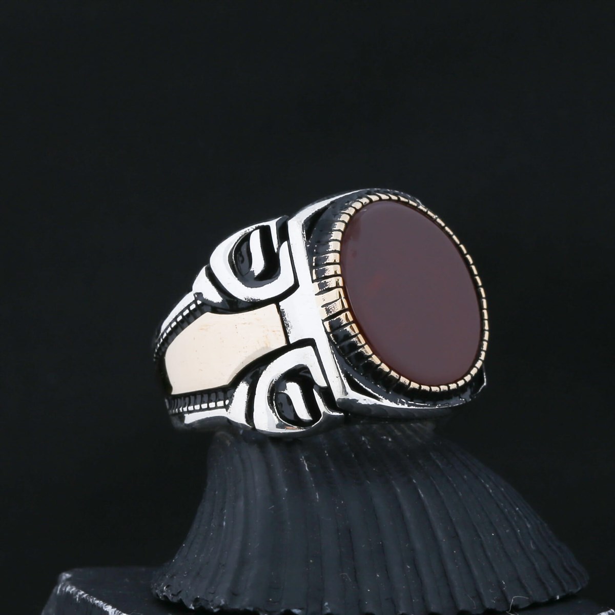 Red Agate Stone Motif Sterling Silver Men's Ring