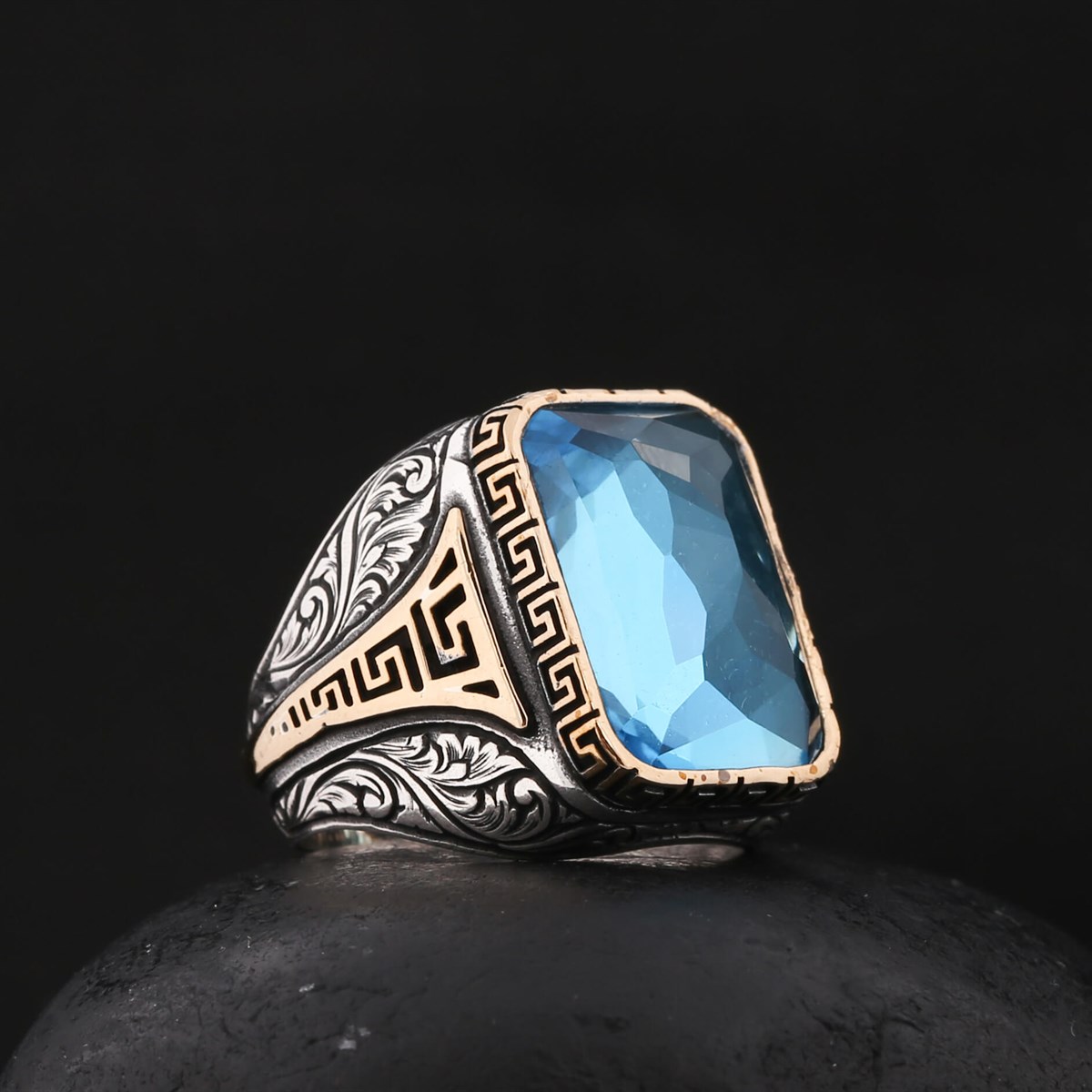 Aqua Stone Motif Sterling Silver Men's Ring