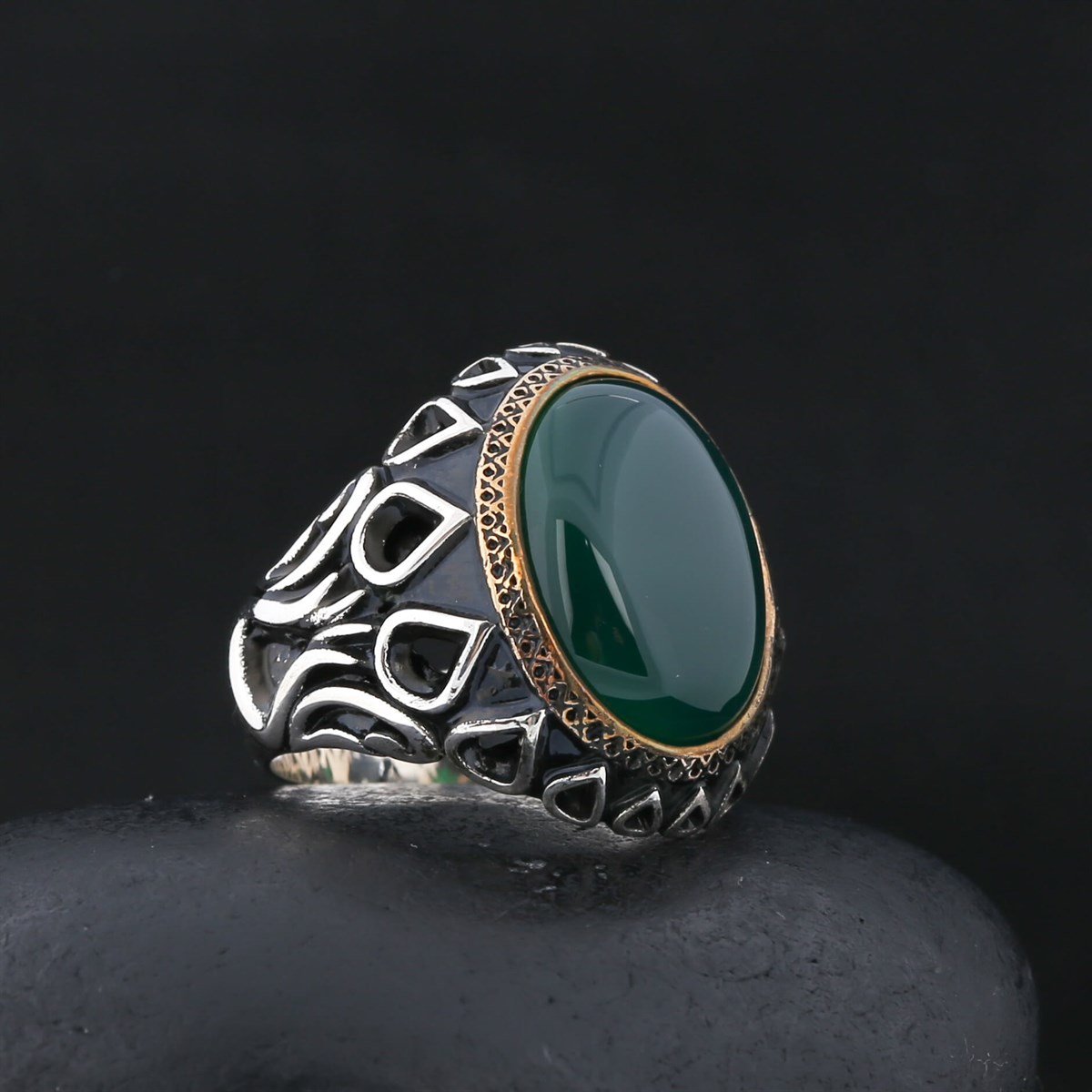 Green Agate Stone Drop Motif Sterling Silver Men's Ring