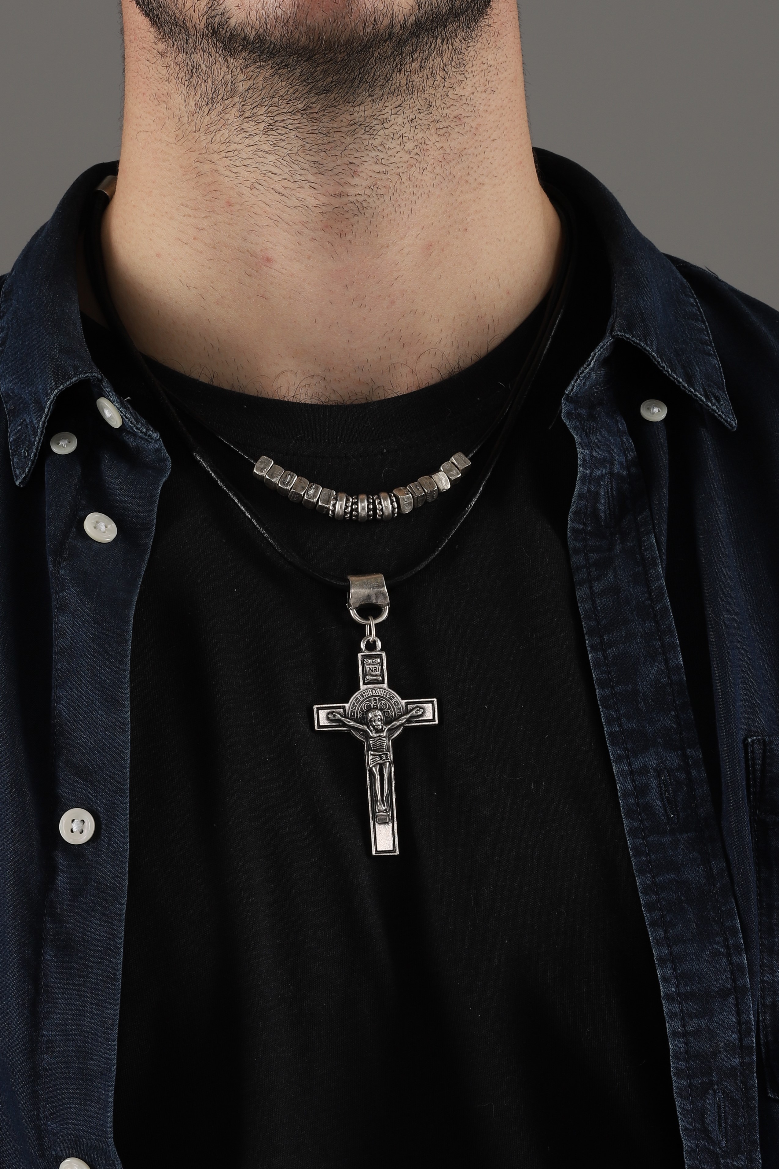 SILVER PLATED CROSS NECKLACE