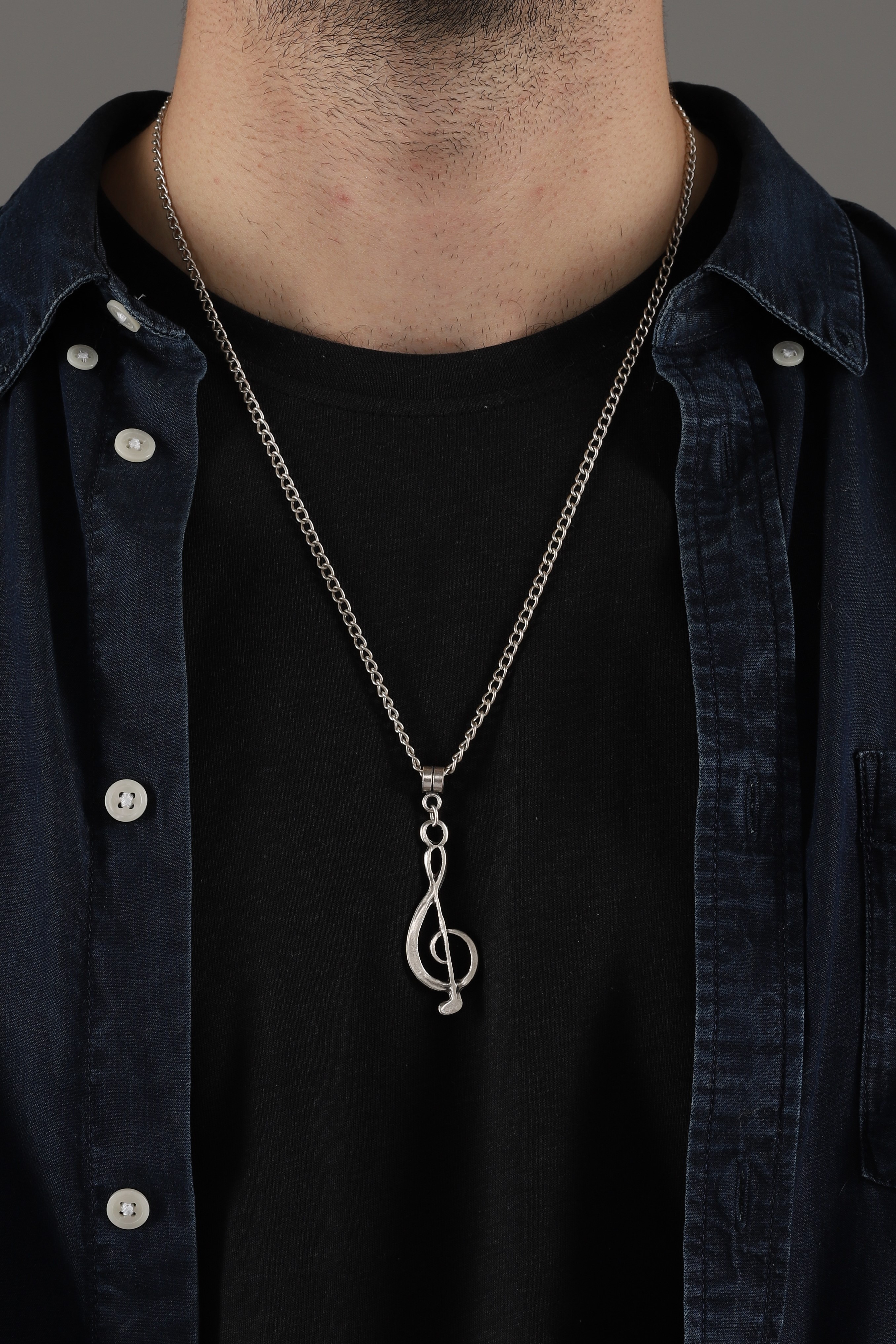 SILVER PLATED NOTE NECKLACE
