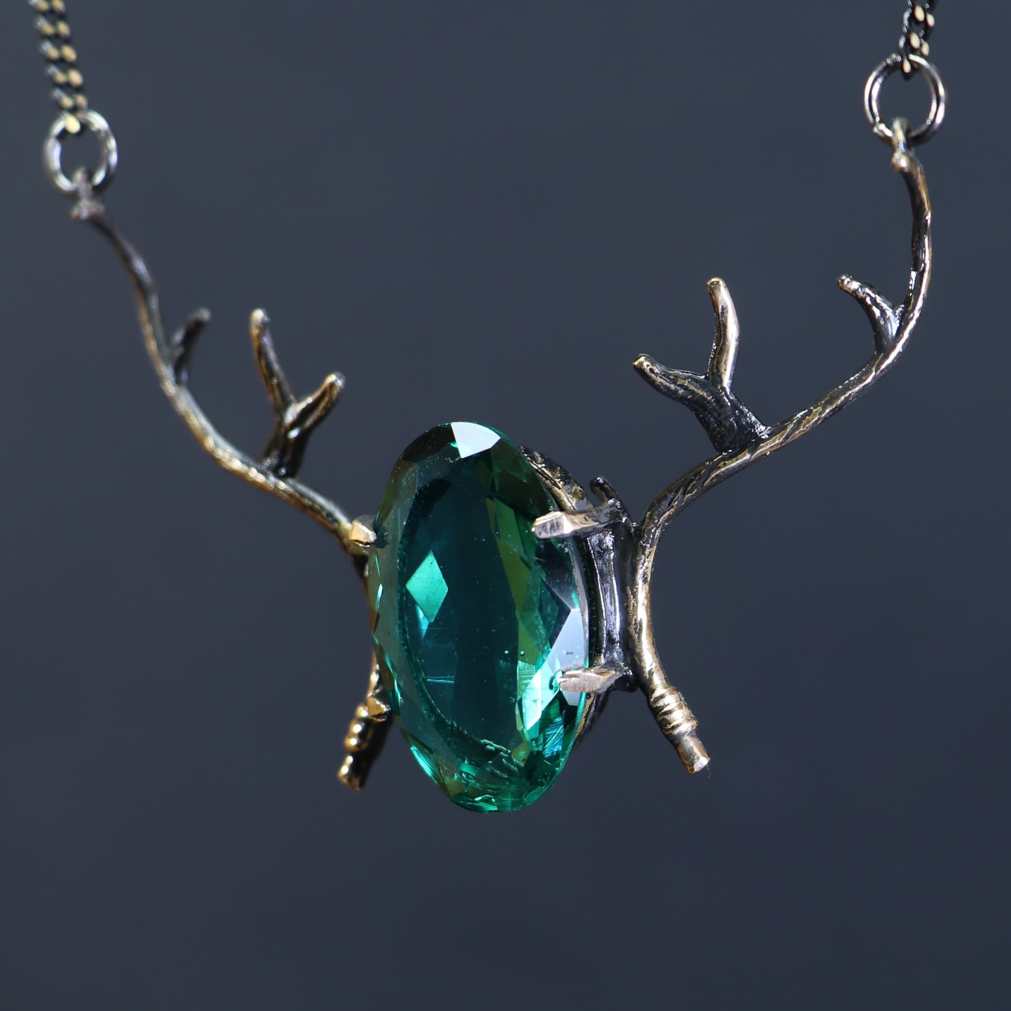 Jade Stone False Deer Antler Necklace