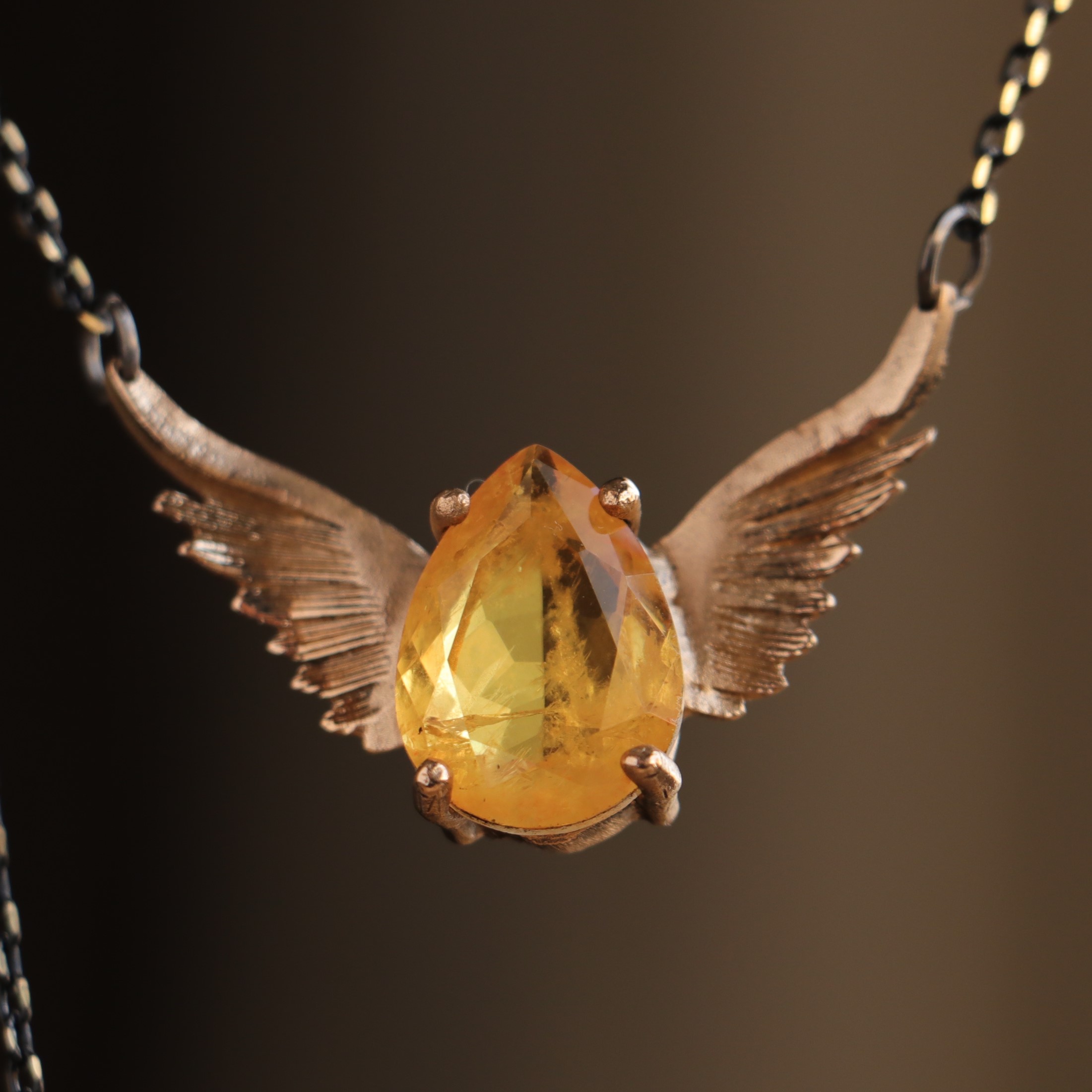 Drop Root Citrine Stone Wing Necklace