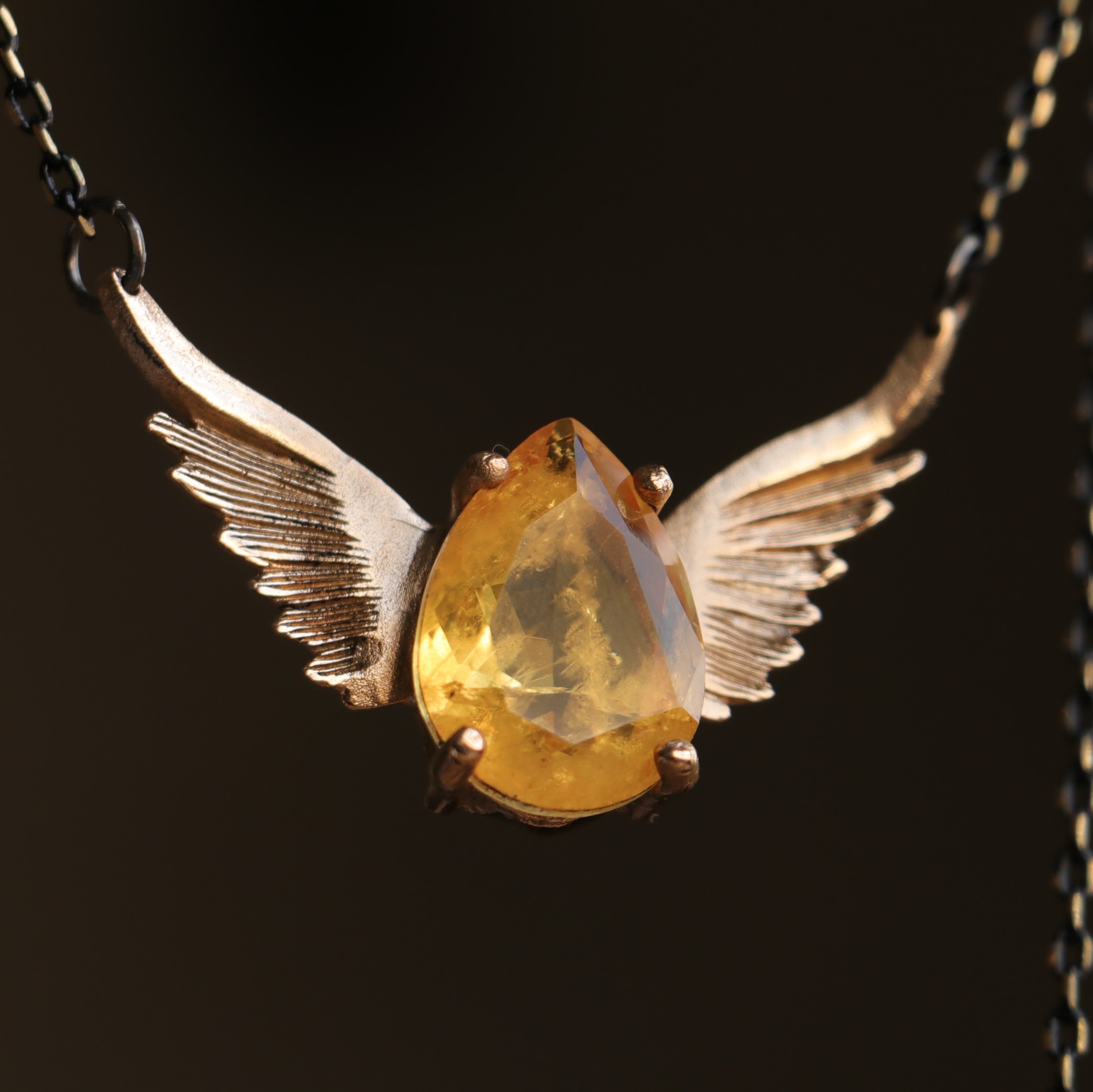 Drop Root Citrine Stone Wing Necklace