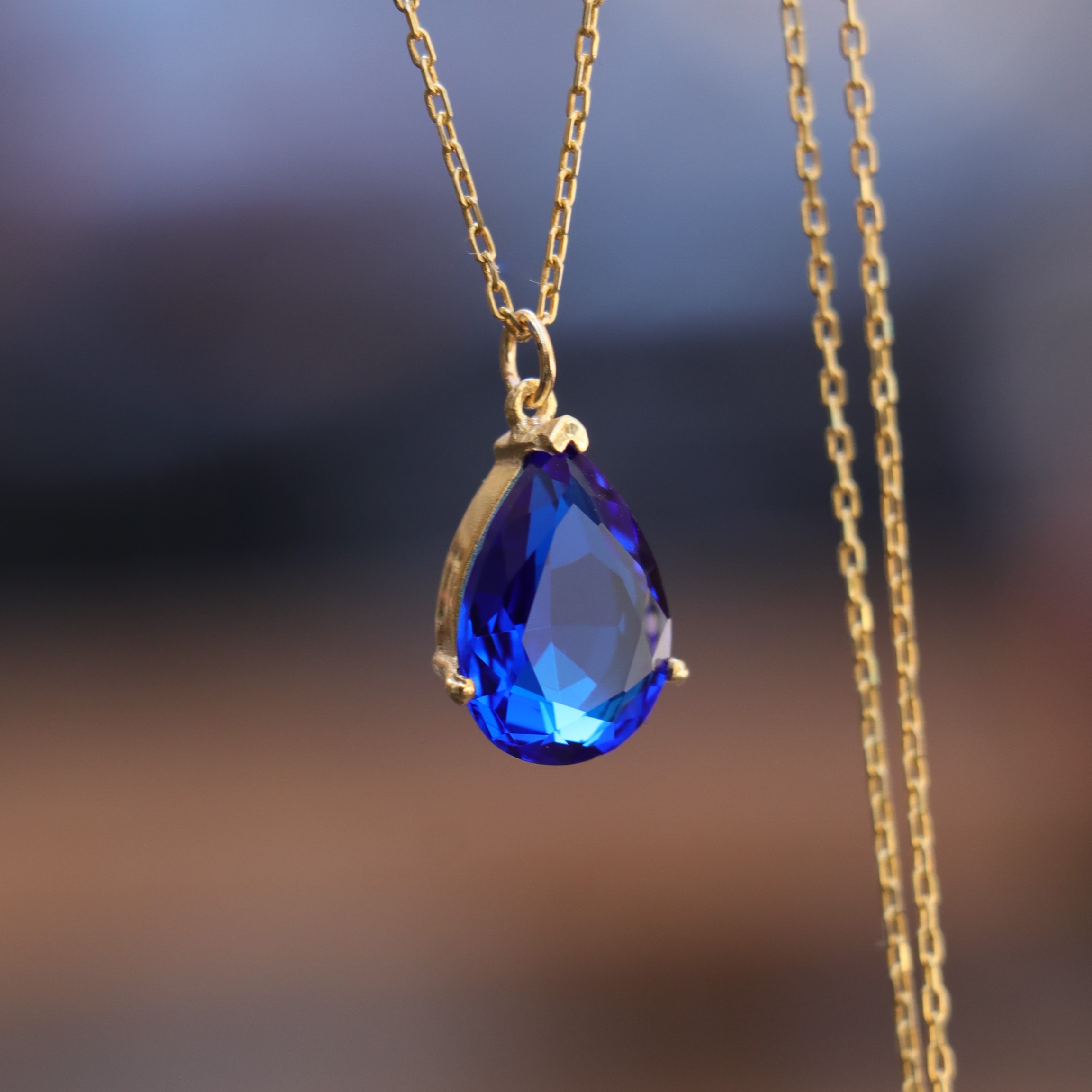 Drop Sapphire Necklace (925-Gold Plated)