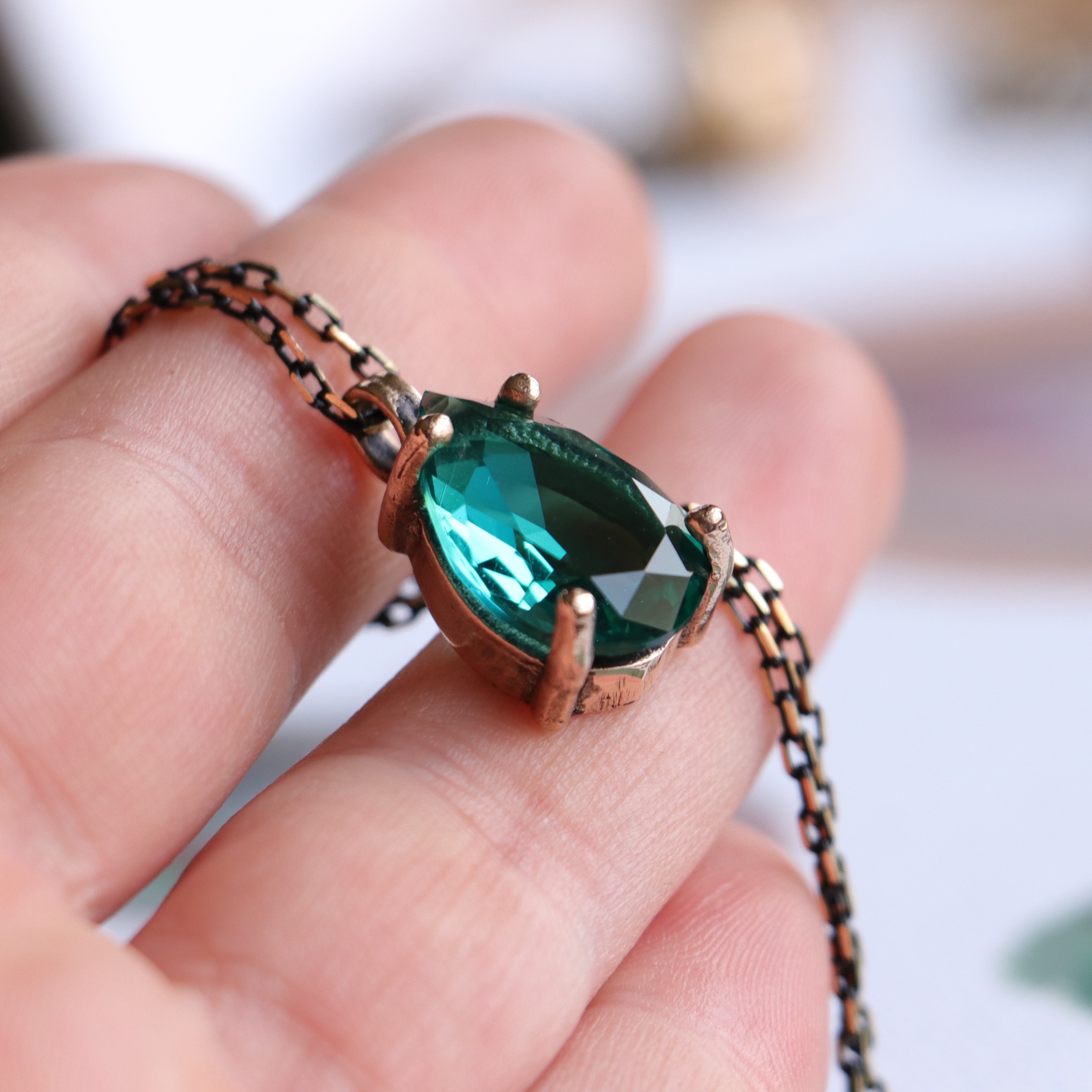Drop Jade ( Heart Chakra ) Necklace