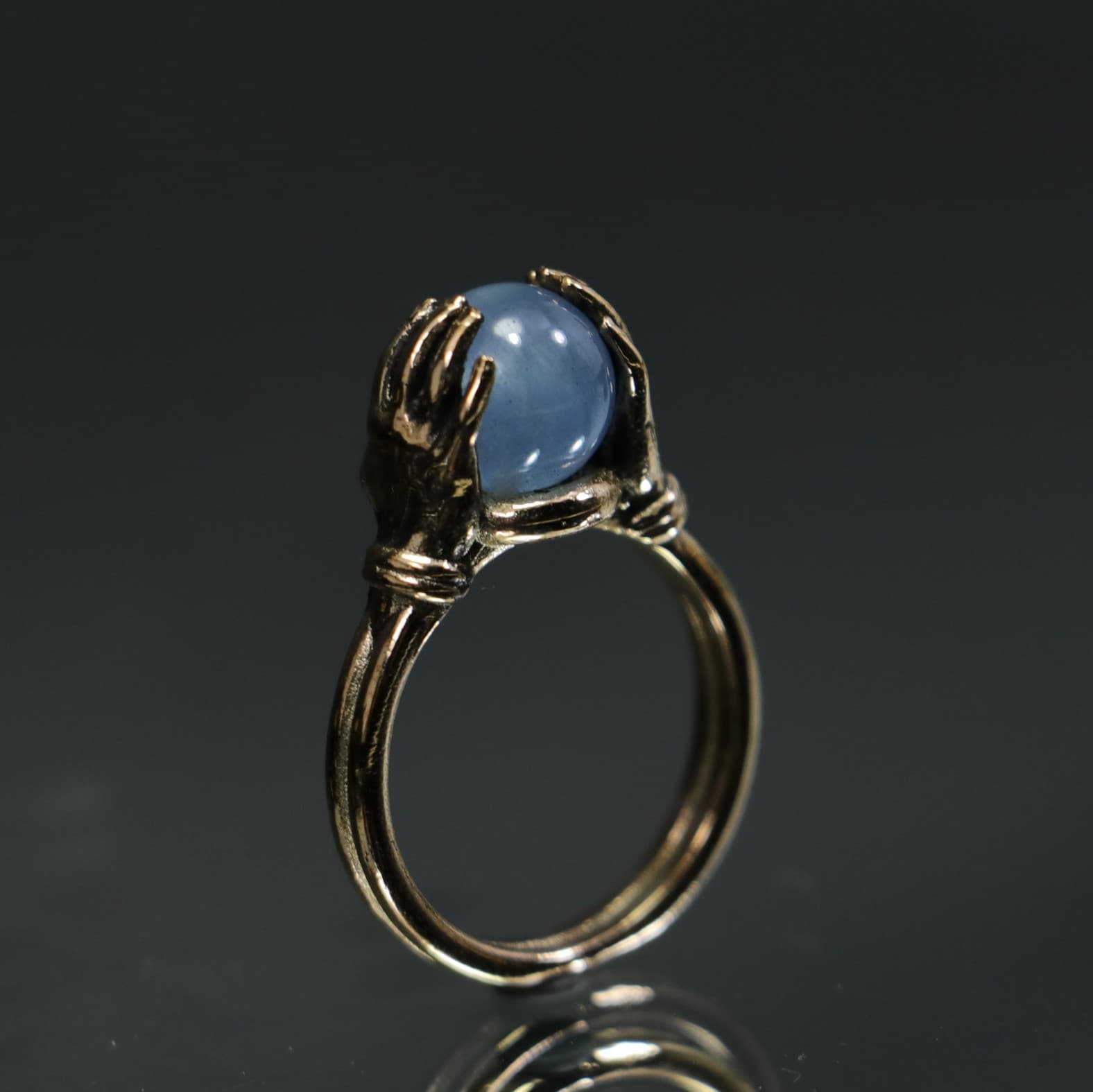 Transparent Aquamarine Ring of Hands