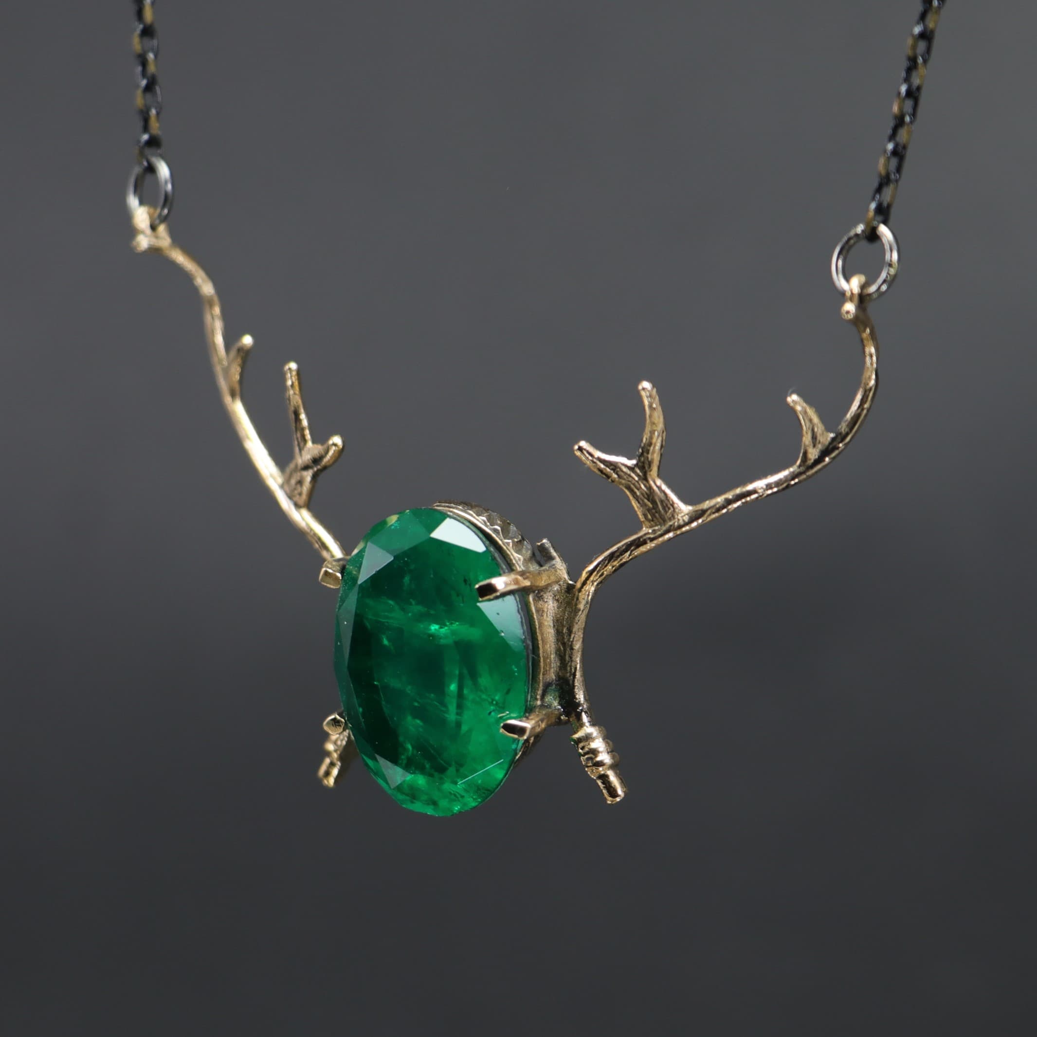 Root Emerald Fallow Deer Antler Necklace