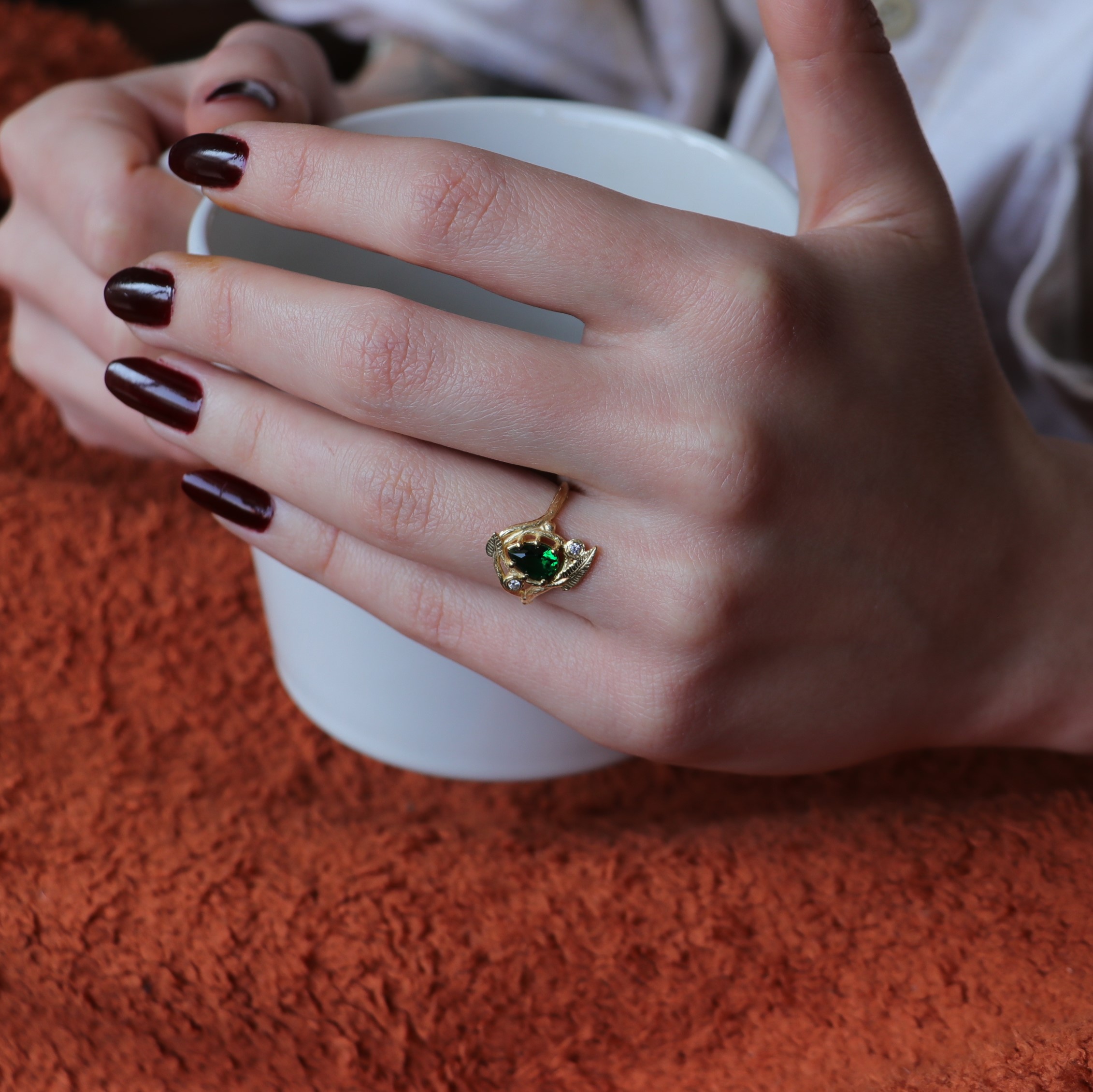 Lab. Emerald and Swarovski Leaf Ring 925 Sterling Silver Gold Plated