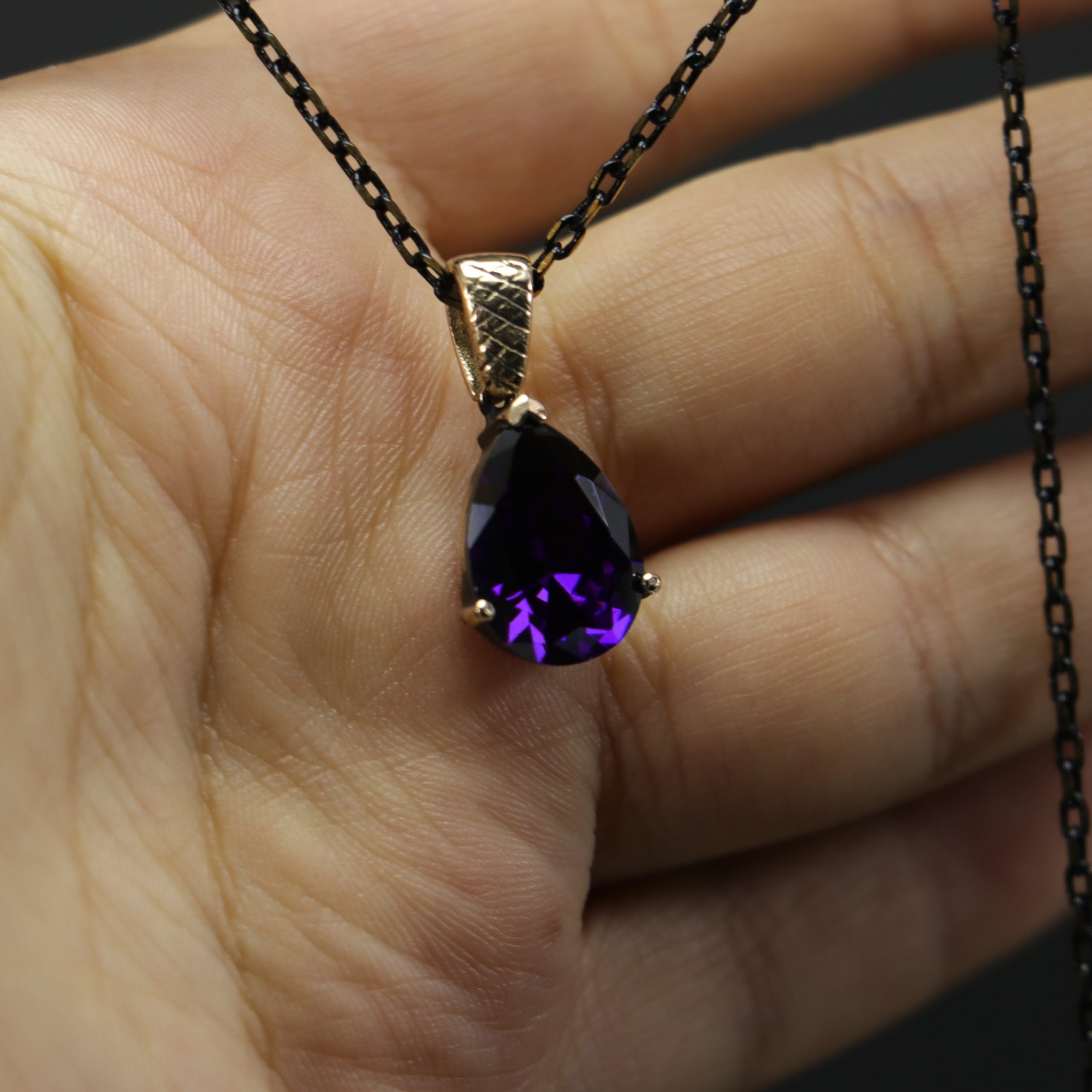 Mini Drop Amethyst Elegant Necklace