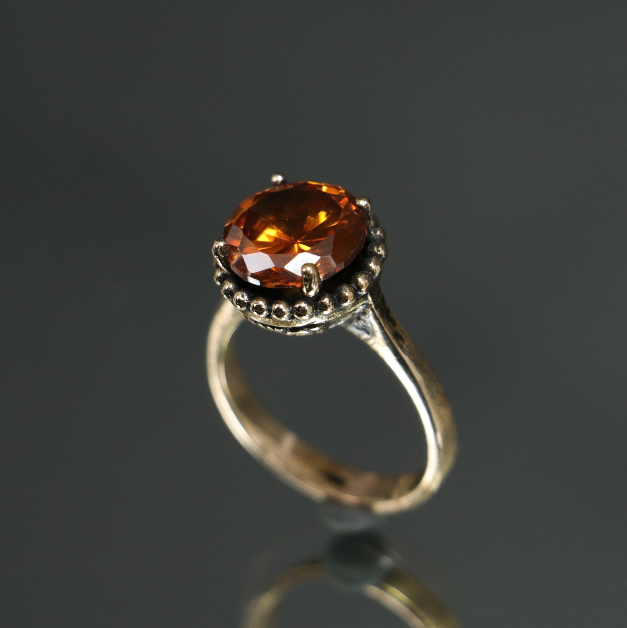 Citrine Stone Pen Embroidered Ring