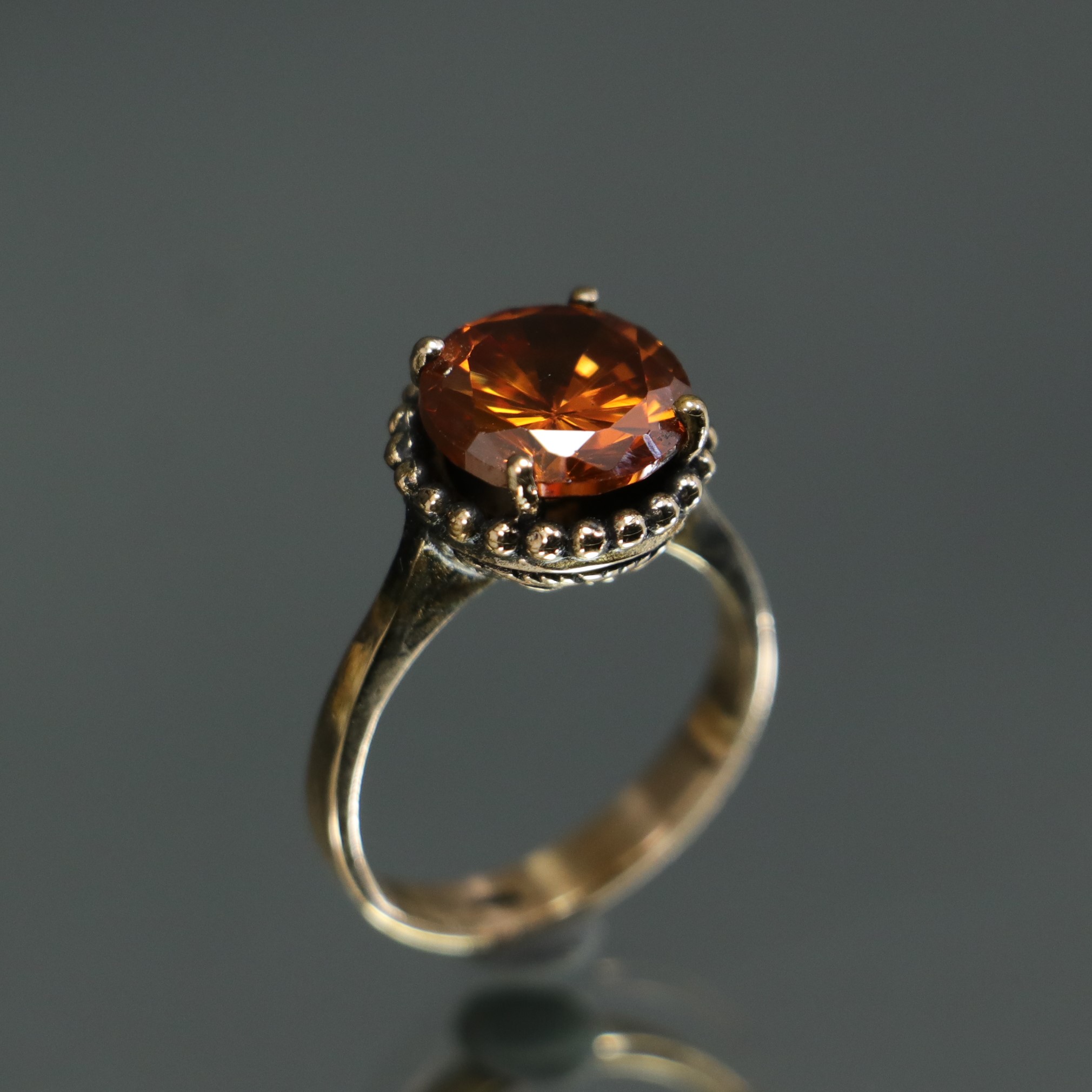 Citrine Stone Pen Embroidered Ring