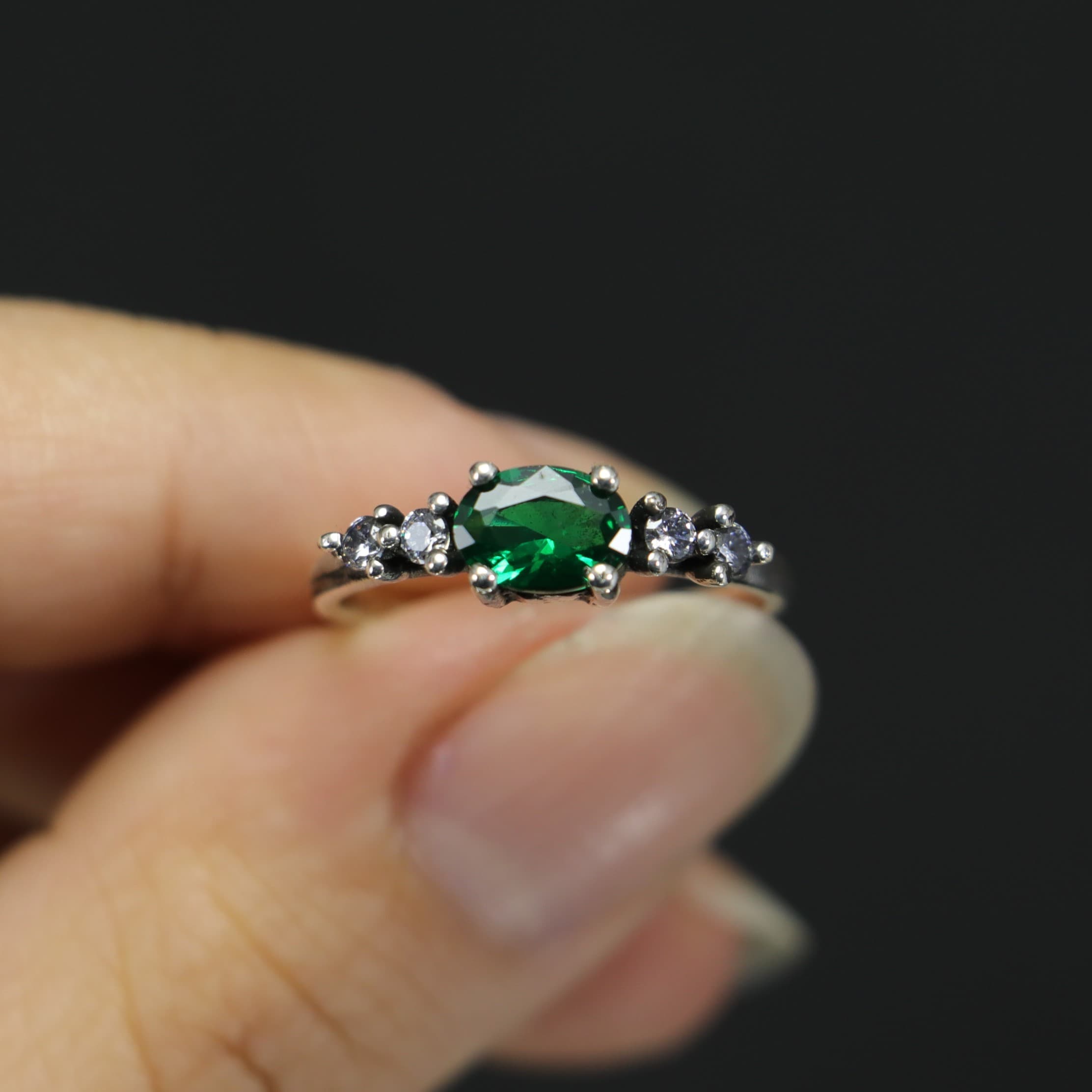 925 Silver Lab. Emerald and Swarovski Ring