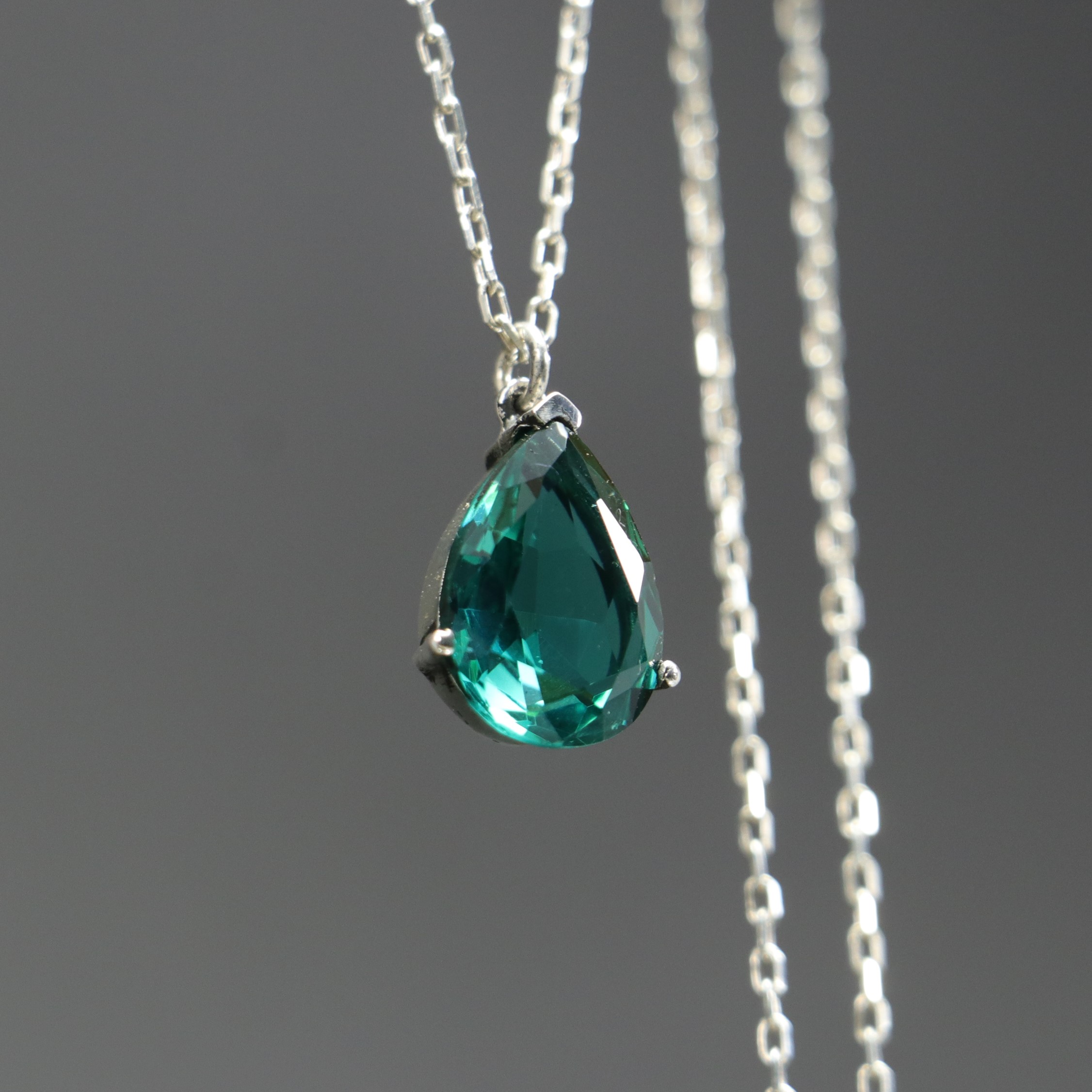 Jade Necklace (925 Silver)