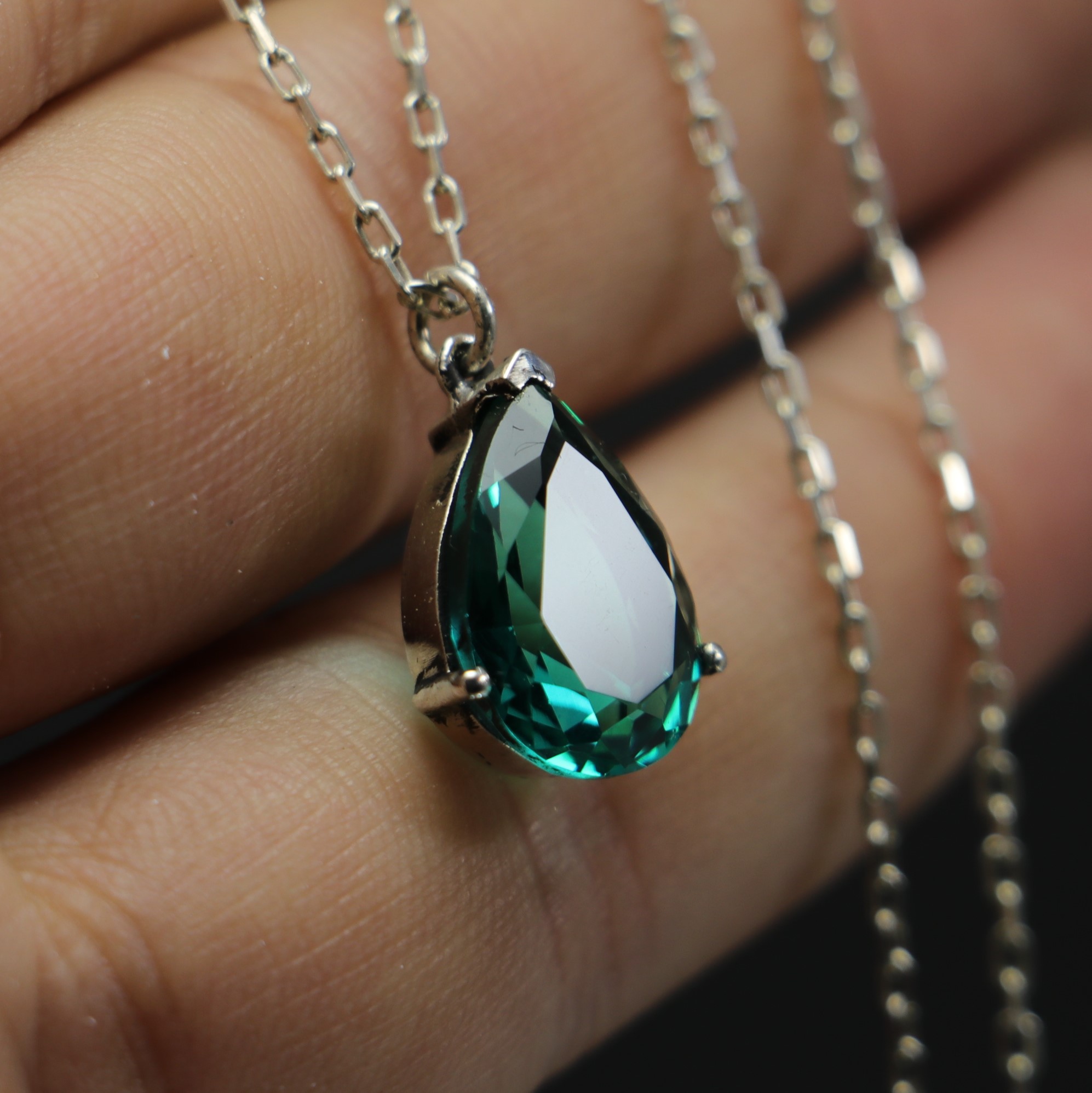 Jade Necklace (925 Silver)
