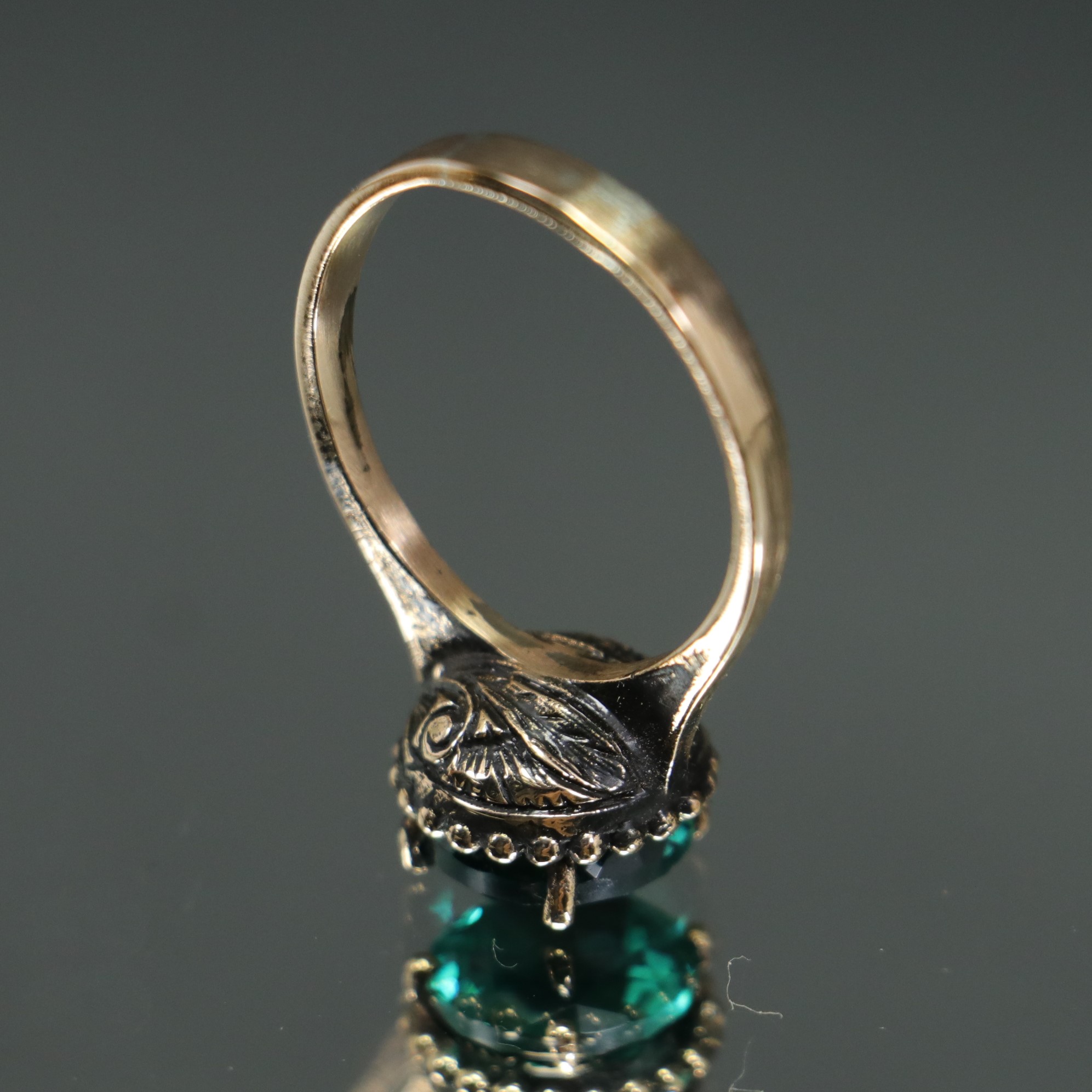 Jade Stone Pen Embroidered Ring