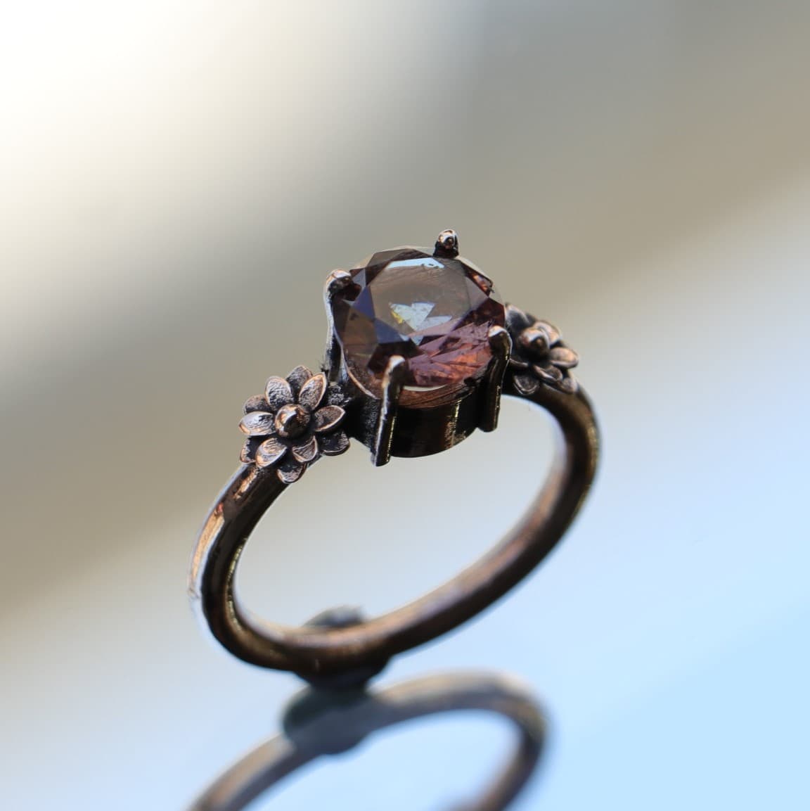 Zultanite Stone Lotus Ring