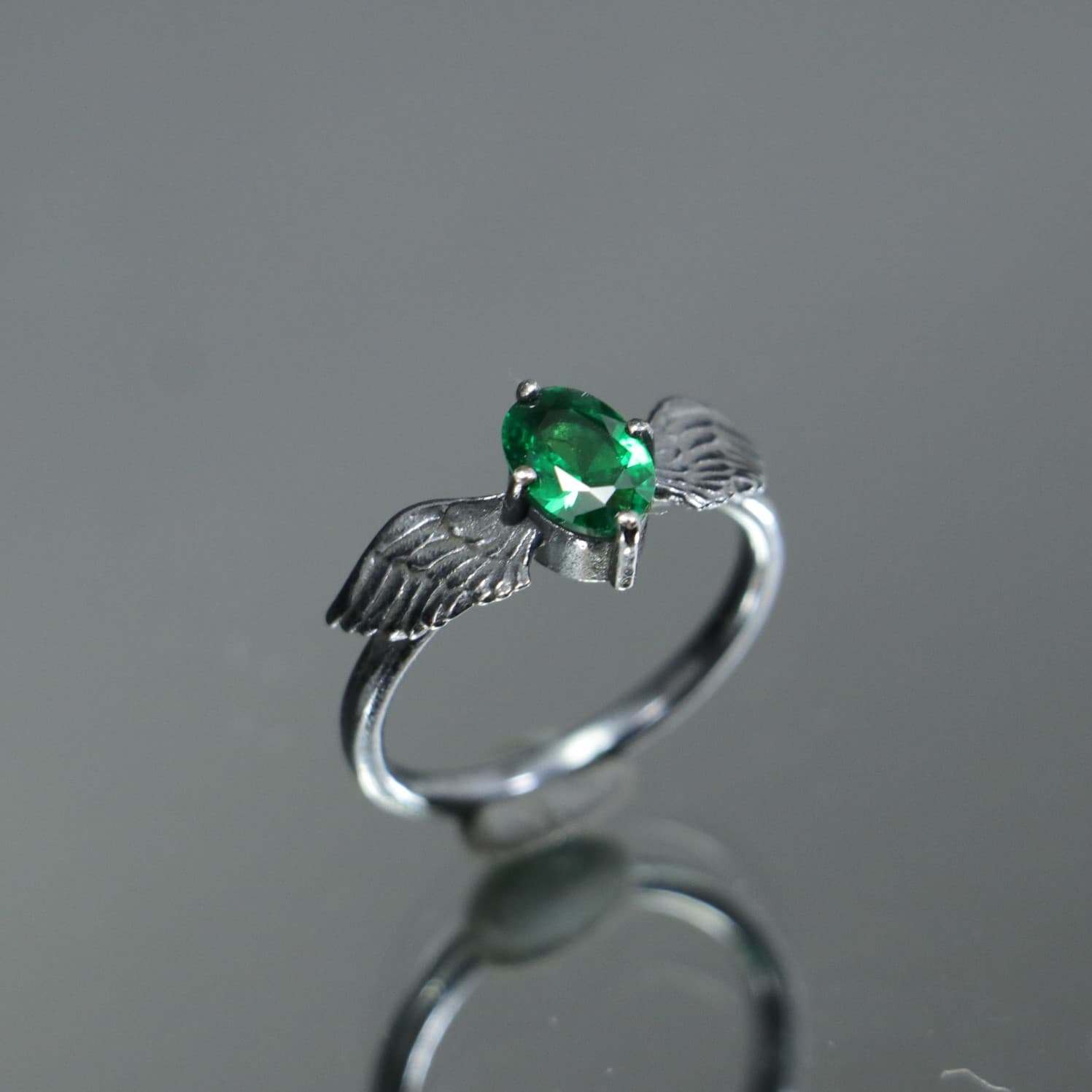 Lab. Emerald Wing Gothic Black 925 Sterling Silver Ring
