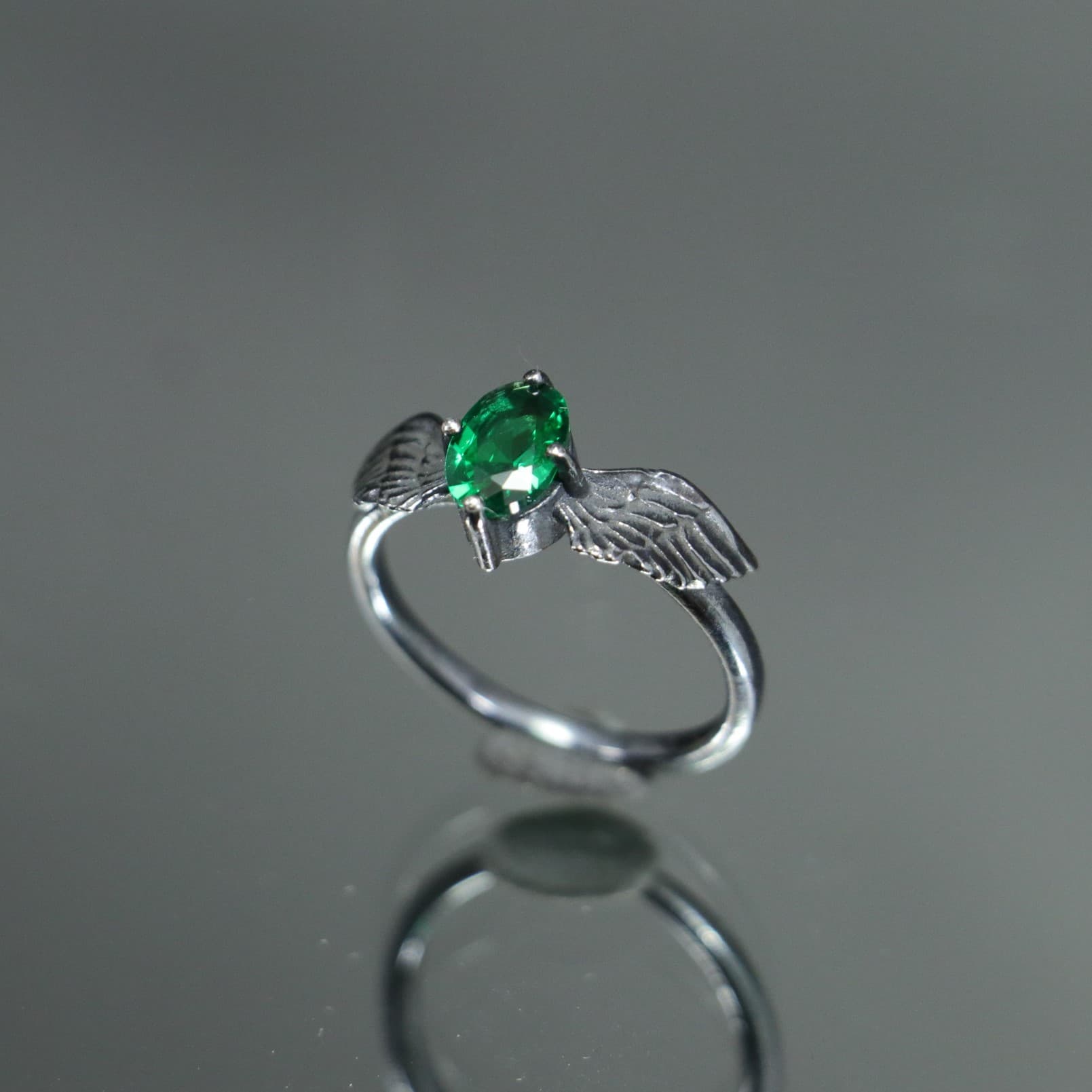 Lab. Emerald Wing Gothic Black 925 Sterling Silver Ring